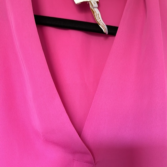 Laundry - pink tank - Picture 3 of 5